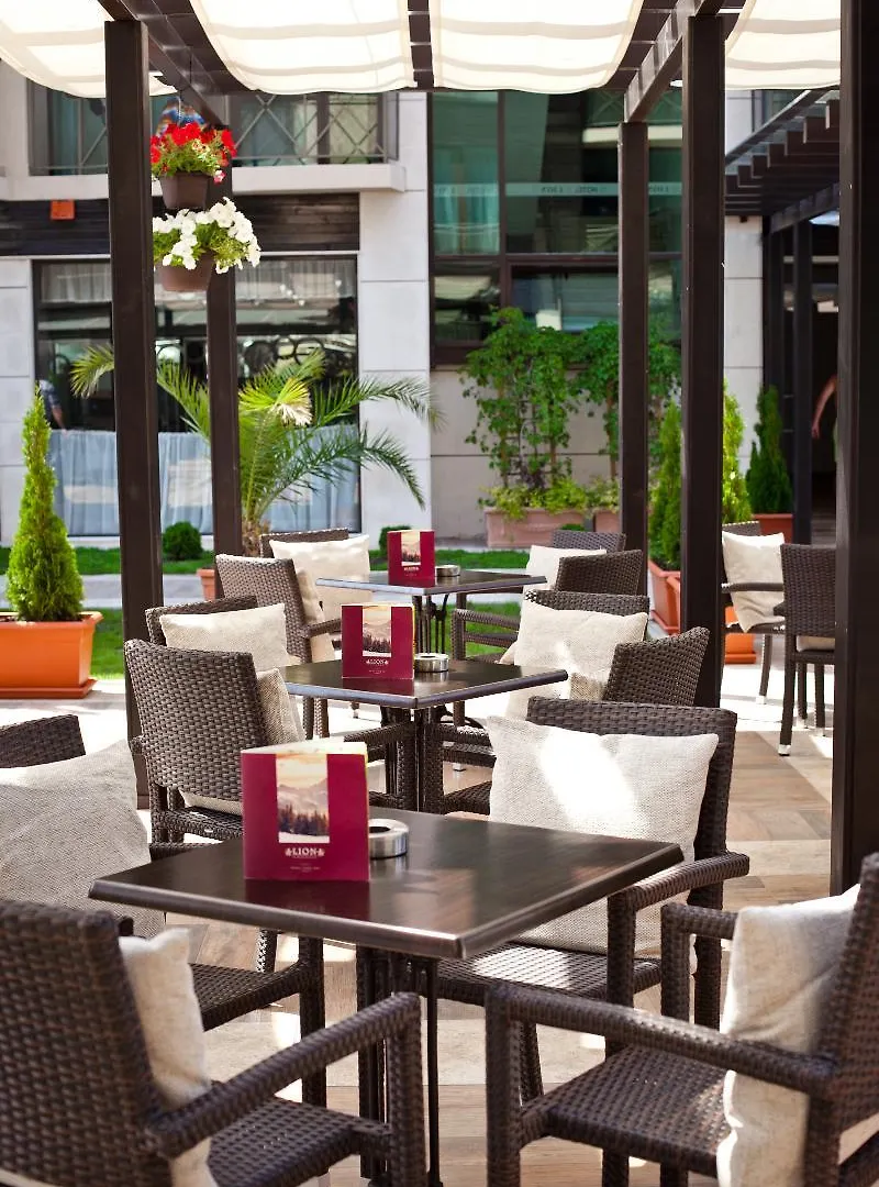 Lion Sunny Beach Hotel