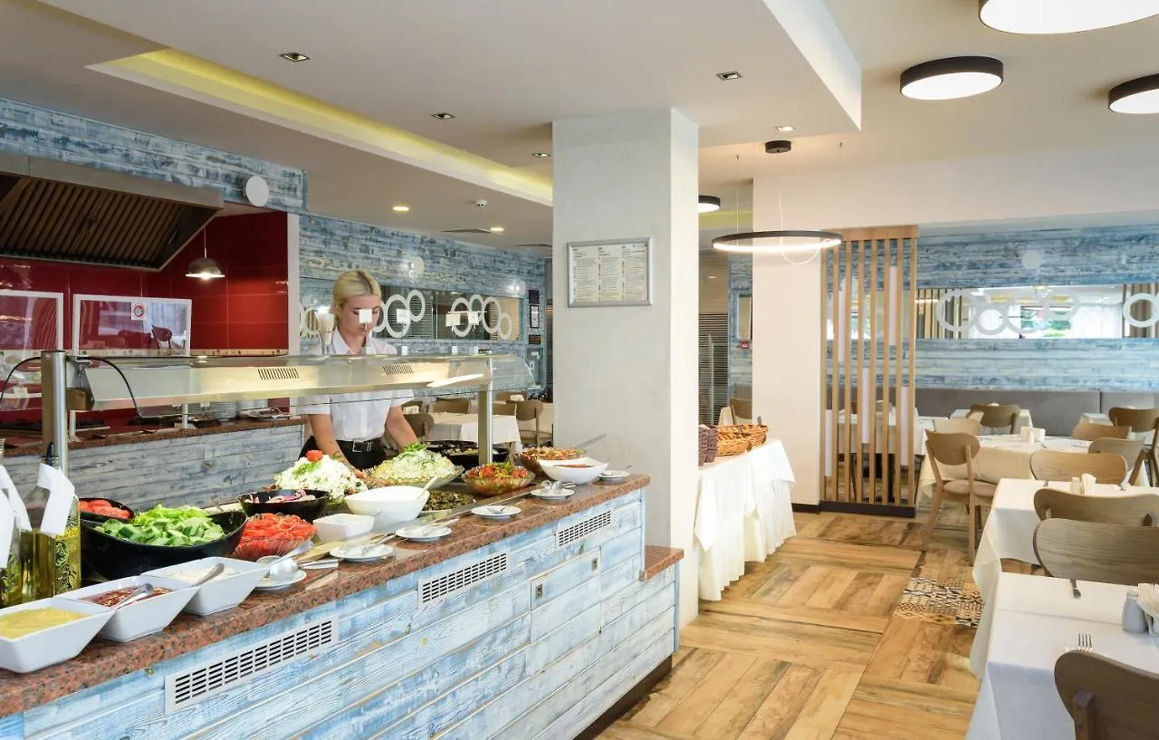 Lion Sunny Beach Hotel