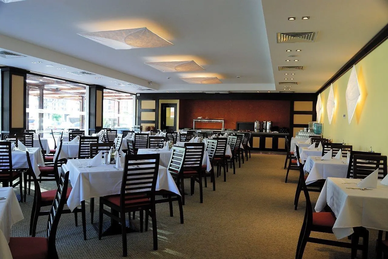 Lion Sunny Beach Hotel 4*,